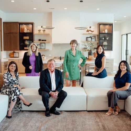 SUSANGREERGROUP-LIVINGMAIN
